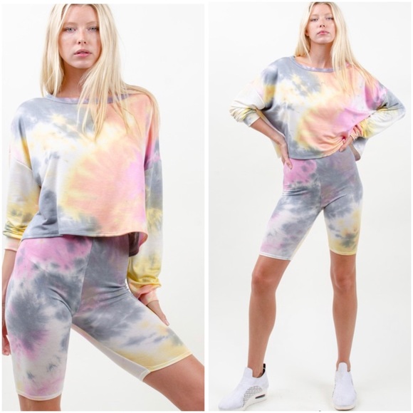 🆕Tie dye two piece top and shorts set - Picture 6 of 8